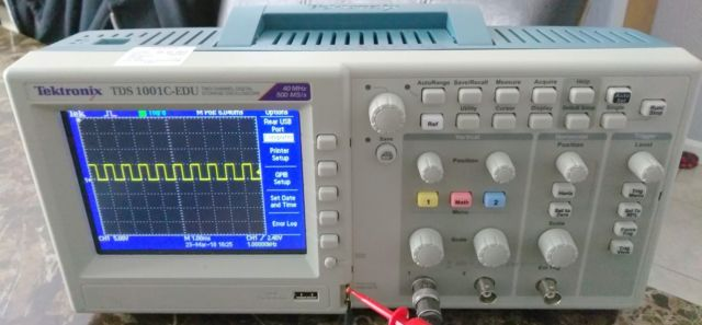 美国Tektronix(泰克) TDS1001C-EDU数字存储示波器
